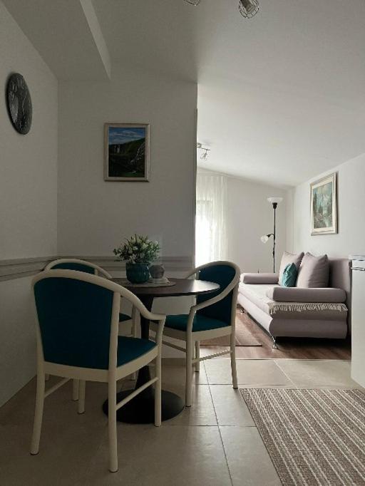 Orchid Apartment